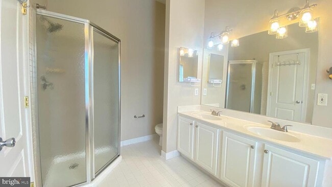 Building Photo - 580 Orchard Ridge Dr