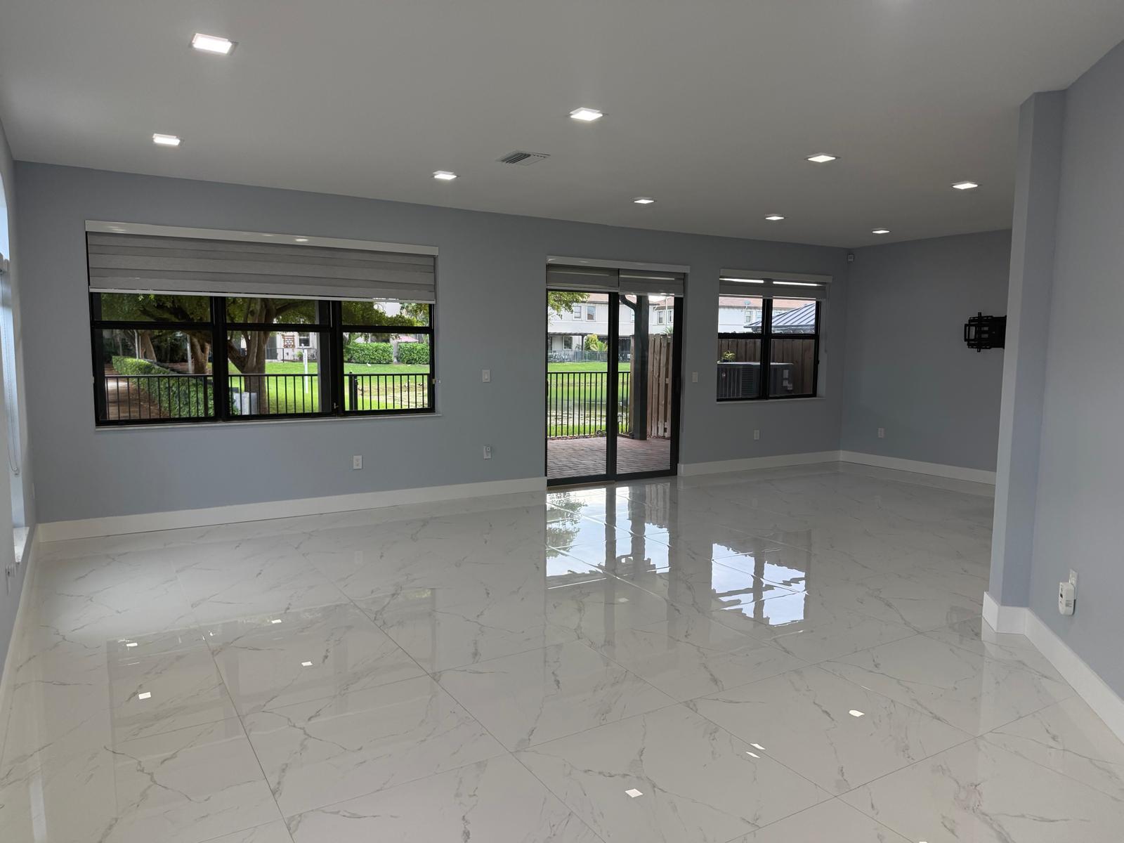 additional view living room/dinning - 11300 SW 236th Ln
