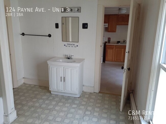 Building Photo - 124 Payne Ave