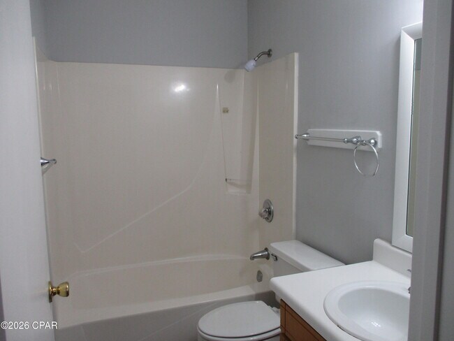 Building Photo - 1218 Stephen Dr