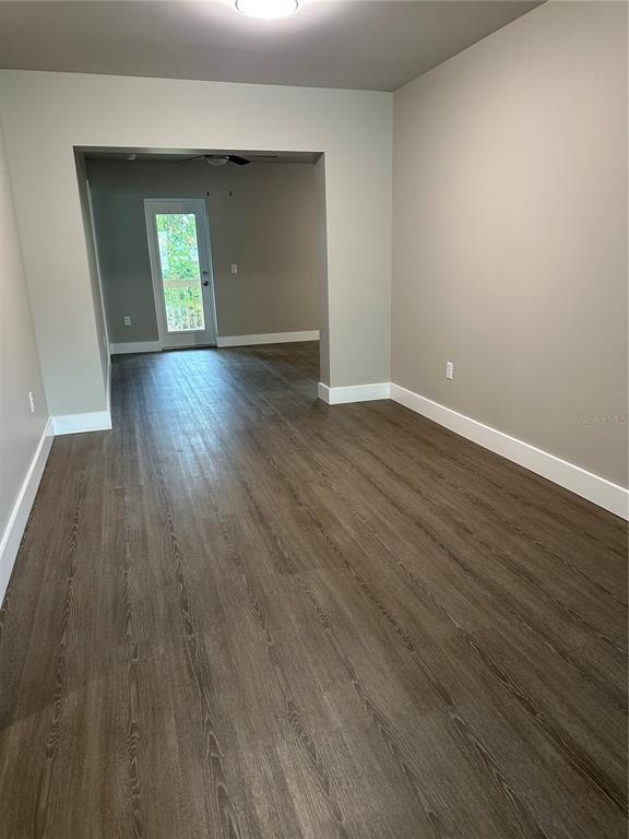 Building Photo - 1585 Jasmine Way
