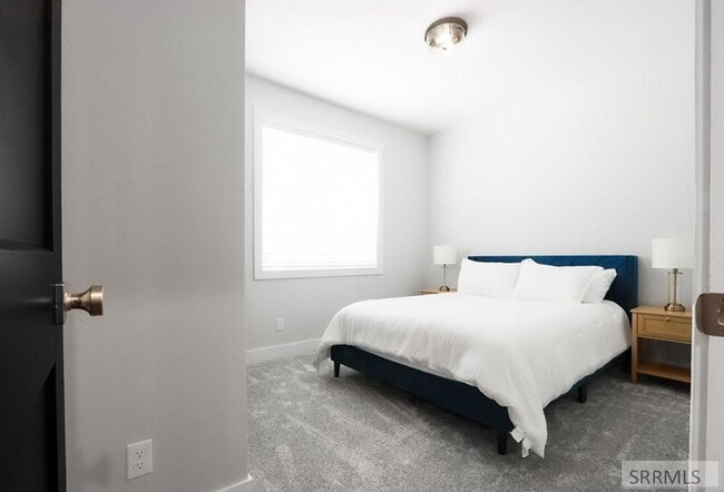 Building Photo - COMPLETELY FURNISHED HOME FOR RENT IN SUGA...