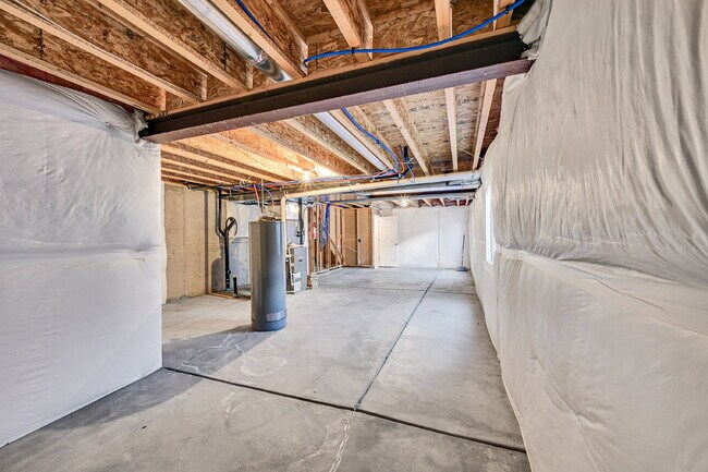 Building Photo - $2,500.00 - 3 Bedrooms, 2 Bathrooms, Singl...