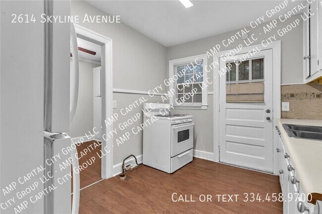 Building Photo - 2614 Skyline Ave