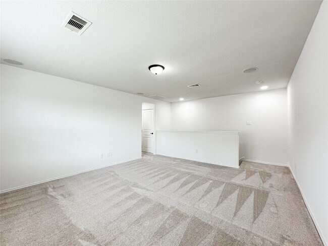 Building Photo - 25322 Alverstone Drive