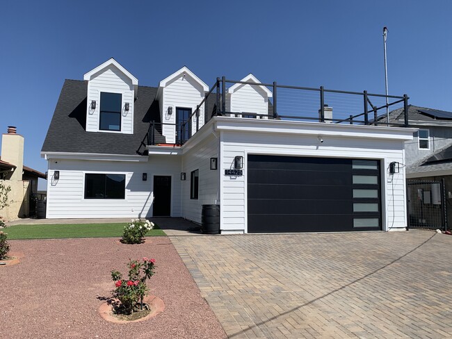 Building Photo - 14425 Hardtree Dr