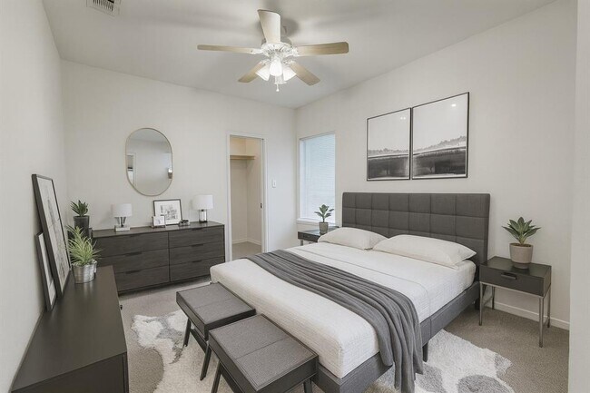 Building Photo - 1717 Constantino Cir