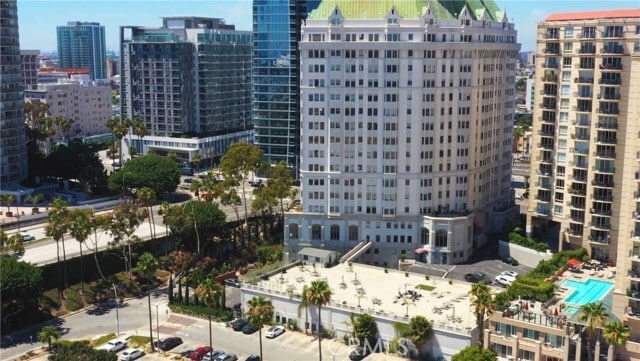 Building Photo - 800 E Ocean Blvd