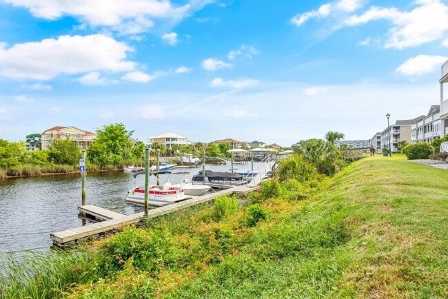 Building Photo - 4526 N Plantation Harbour Dr
