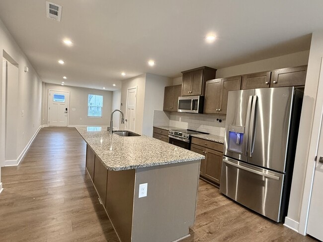 Building Photo - 1832 Goldsberry St