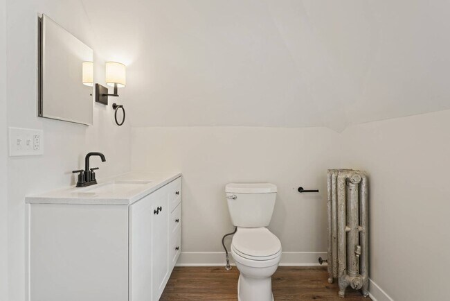 Building Photo - 101 Union Ave