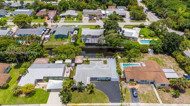 Building Photo - 2621 SW 19th St