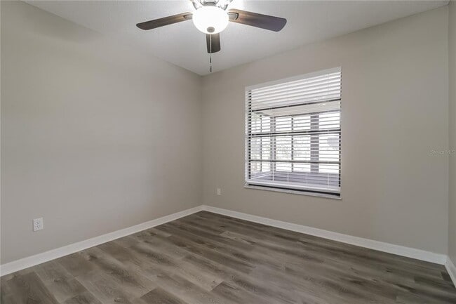 Building Photo - 2298 Greenbrier St