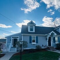 Building Photo - 369 Waverly Rd
