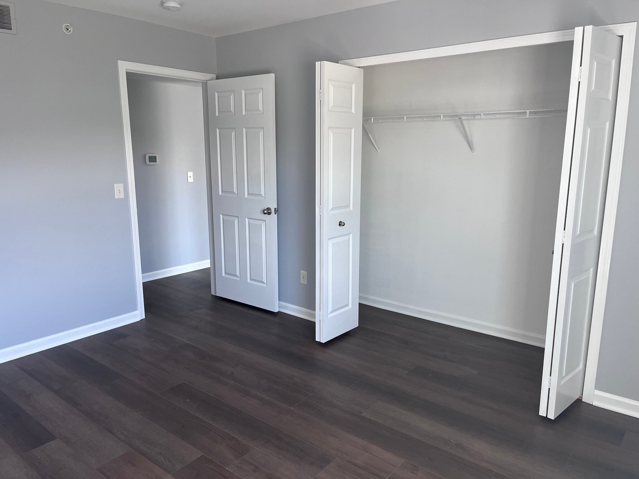 Building Photo - 2604 Riversedge Dr