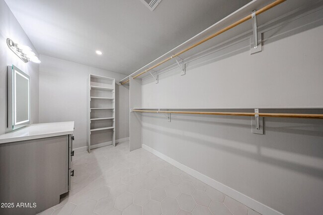 Building Photo - 3524 N 36th St