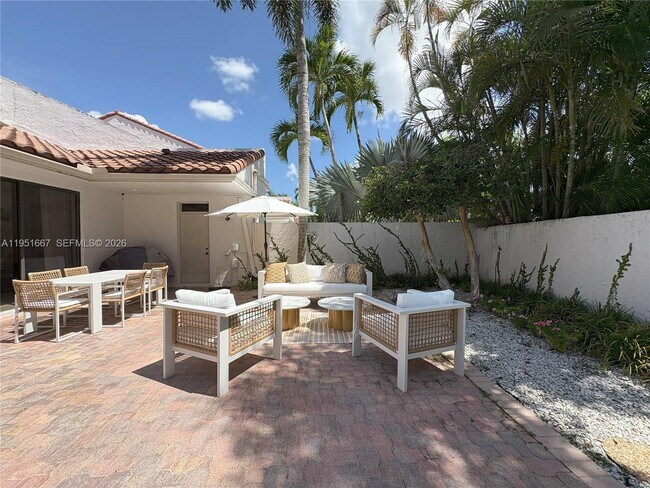 Building Photo - 2538 Windsor Way Ct