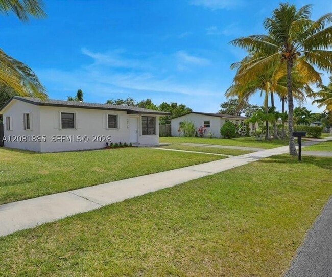 Building Photo - 10720 SW 147th St