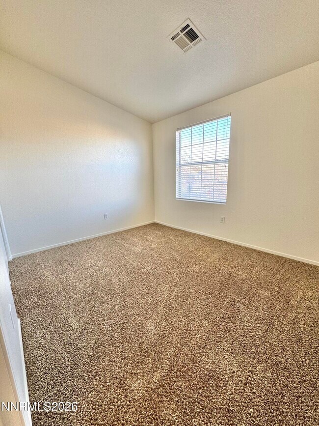 Building Photo - 5730 Vista Palomar Way