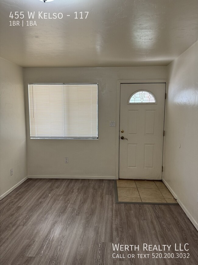 Building Photo - 455 W Kelso-117