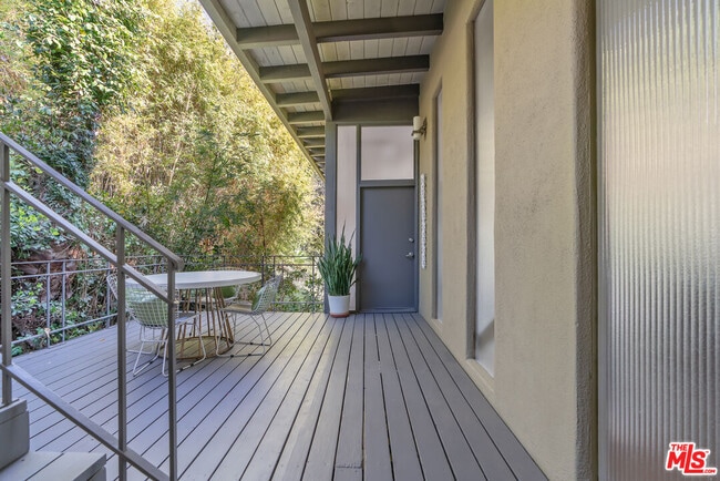 Building Photo - 2479 Lanterman Terrace
