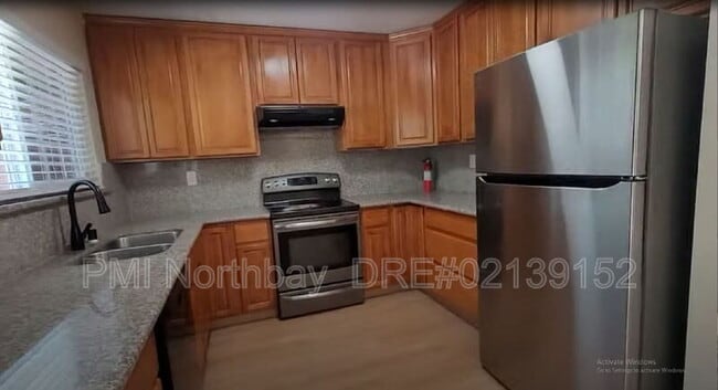 Building Photo - 2080 Diamond Way