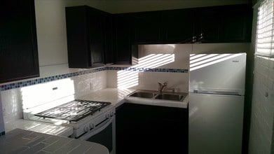 Building Photo - Rancho Encanto