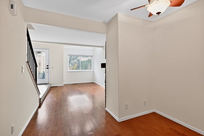 Building Photo - 770 Quince Cir