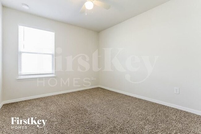 Building Photo - 11231 Hudson Hills Ln
