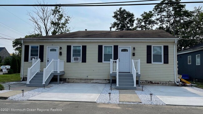 Building Photo - 167 Witmer Pl