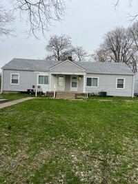 Building Photo - 1472 W 32nd St