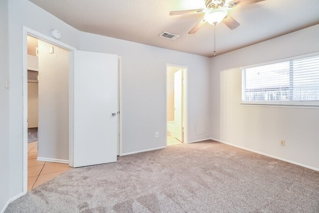 Building Photo - 16227 Corsair Rd
