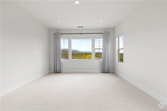 Building Photo - 122 Mossvine
