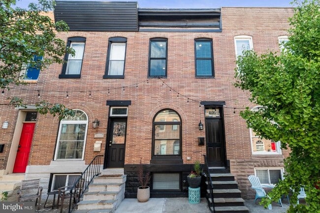 Building Photo - 1814 Jackson St