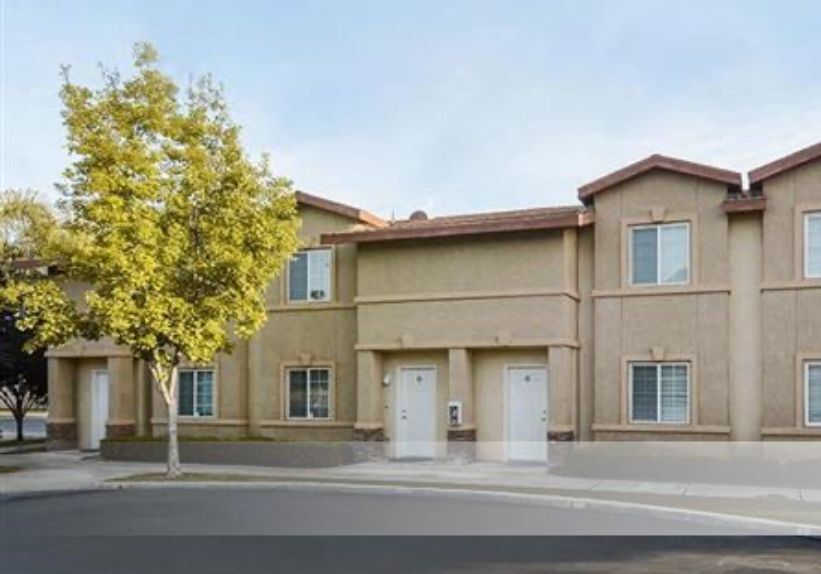 Primary Photo - 600 Hosking Ave