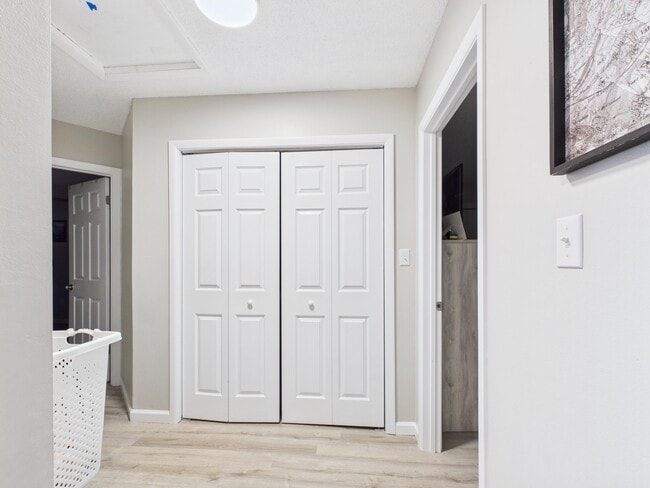 Building Photo - 309 Olympia Ct