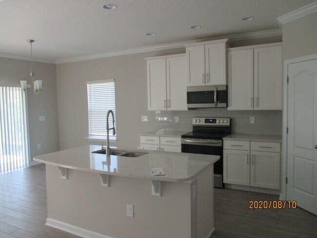 Building Photo - 3808 Great Falls Loop