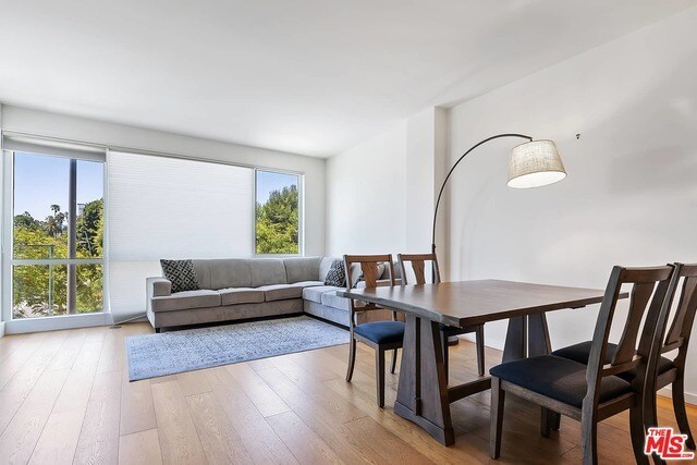 Building Photo - 1705 Ocean Ave