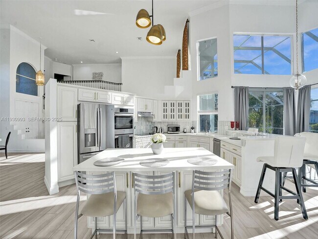 Building Photo - 4310 NW 63rd Ave