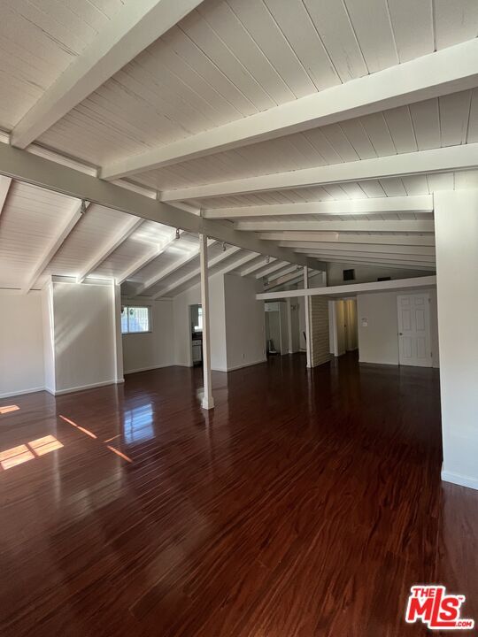 Building Photo - 8227 Lindley Ave