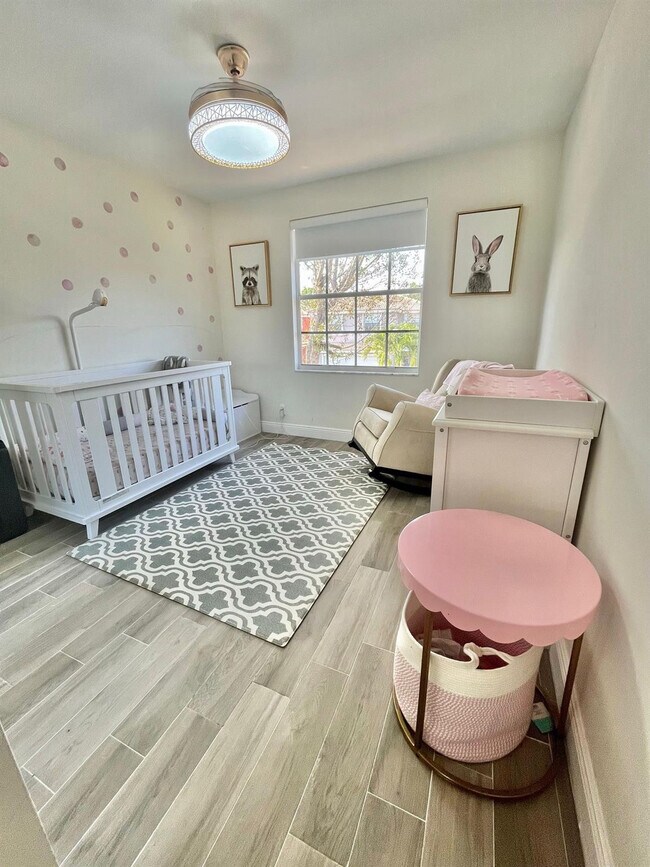 Building Photo - 3350 Turtle Cove