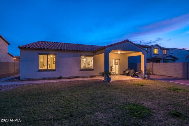 Building Photo - 1546 E Azalea Dr