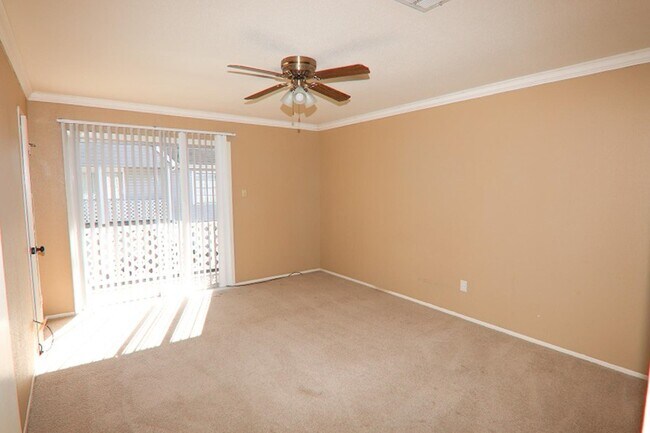 Building Photo - 8648 Glen Meadow Ln
