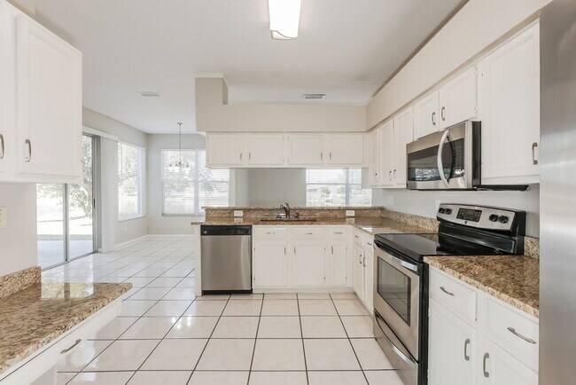 Building Photo - 1223 Alpine Lake Dr