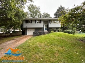 Building Photo - 450 Nolcrest Rd