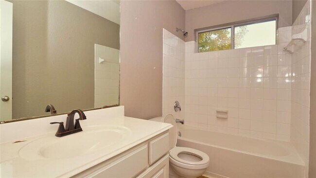 Building Photo - 10235 Riderdale Park Ln