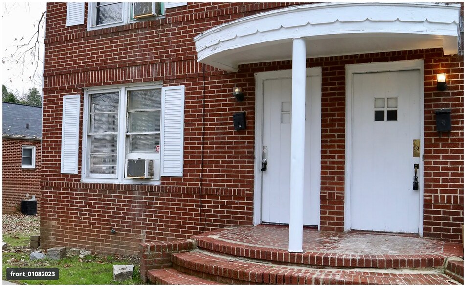 Building Photo - 614 N Ellis St
