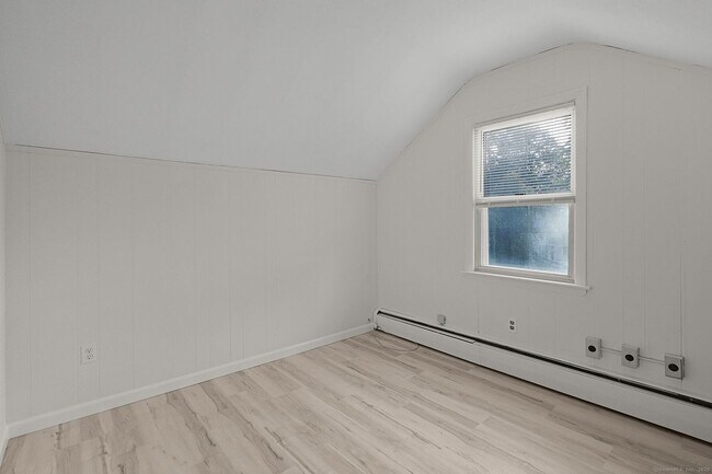 Building Photo - 78 Meriline Ave