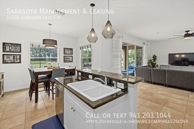Building Photo - 12224 Longview Lake Cir