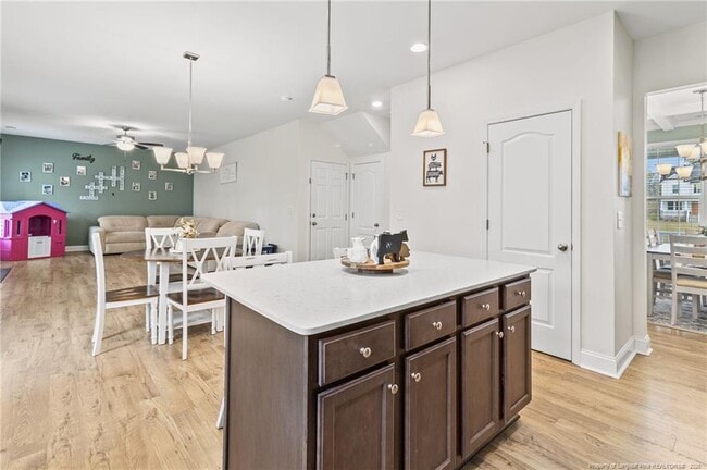 Building Photo - 216 Bunting Dr